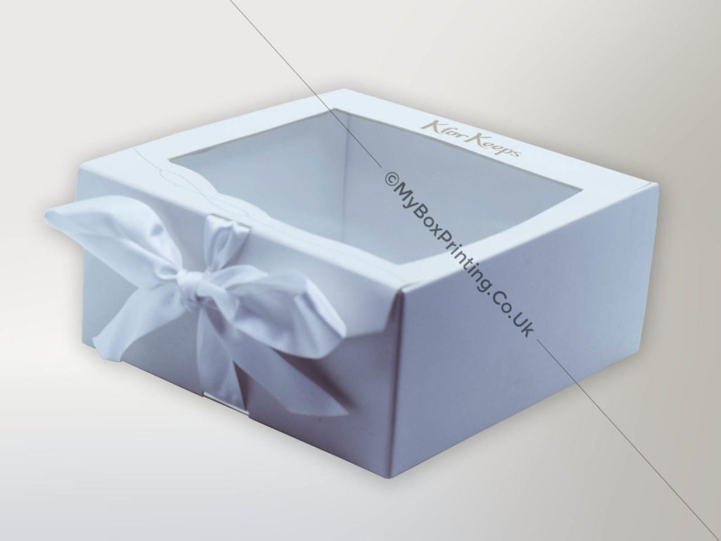 Cake Boxes With Window And Ribbon