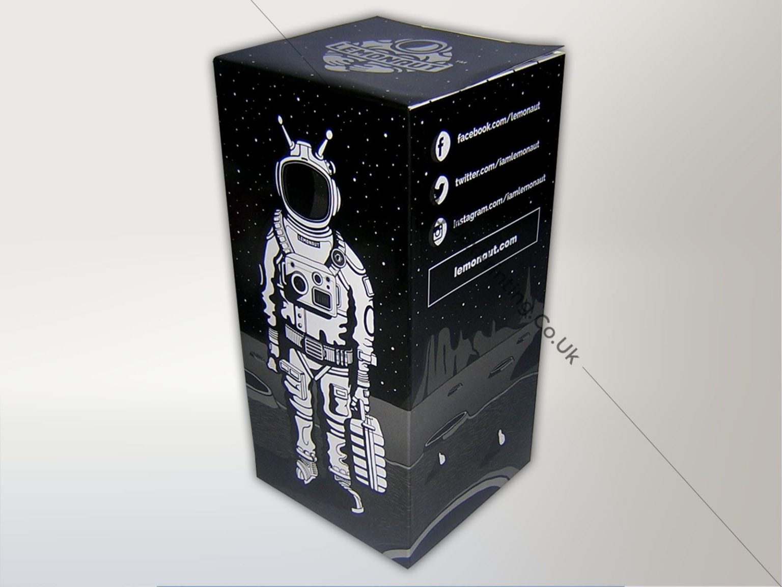 Apparel Boxes For Lemonaut